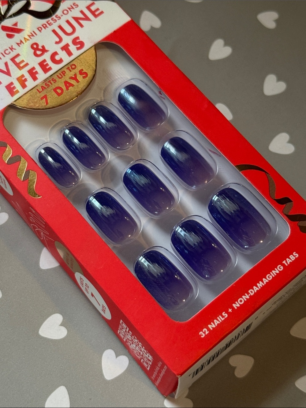 Olive and June Super Stick Mani Press On Nails in Midnight Chrome Gradient - Picture 5 of 9